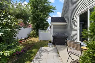 994 Portland Rd, Saco, ME 04072 - Photo 25