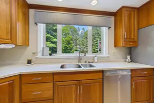 11 Franklin St, Waterville, ME 04901 - Photo 13