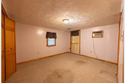 696 Plains Road, Mount Vernon, ME 04352 - Photo 13