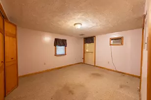 696 Plains Rd, Mount Vernon, ME 04350 - Photo 13