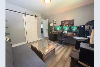 422 Peltoma Avenue, Pittsfield, ME 04967 - Photo 15