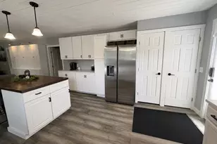 422 Peltoma Ave, Pittsfield, ME 04967 - Photo 3