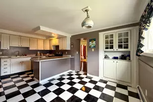 89 Washington St, Calais, ME 04619 - Photo 21