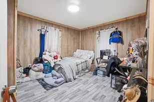 76 Smith St, Bangor, ME 04401 - Photo 9