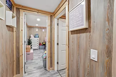 76 Smith Street, Bangor, ME 04401 - Photo 15
