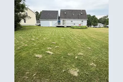 14 Darcy Drive, Lewiston, ME 04240 - Photo 3