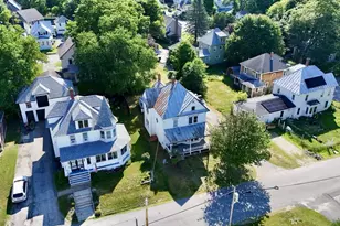 9 Otis St, Livermore Falls, ME 04254 - Photo 3
