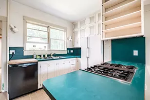 28 Glidden St, Newcastle, ME 04553 - Photo 29