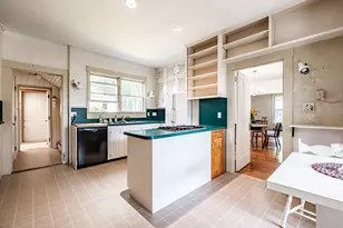 28 Glidden St, Newcastle, ME 04553 - Photo 27