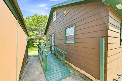 28 Pleasant Hill Drive, Norridgewock, ME 04957 - Photo 7
