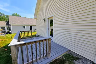 9 Journeys Path, Bridgton, ME 04009 - Photo 3