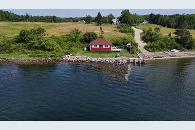 193 S Wharf Road, Brooksville, ME 04617 - Photo 3