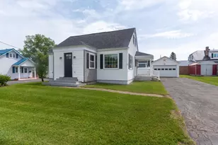 90 19th Ave, Madawaska, ME 04756 - Photo 1