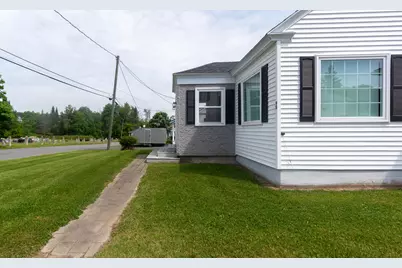 90 19th Avenue, Madawaska, ME 04756 - Photo 5