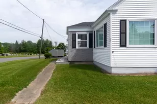 90 19th Ave, Madawaska, ME 04756 - Photo 5