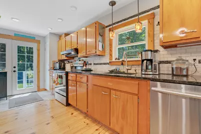 25 Lake Avenue, Windham, ME 04062 - Photo 7
