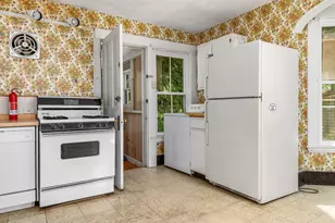 22 Rogers Rd, Kittery, ME 03904 - Photo 5