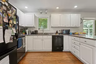 2 Wabun Rd, Cape Elizabeth, ME 04107 - Photo 7