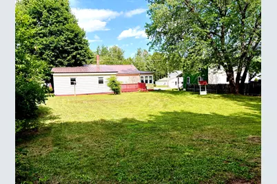 244 Bates Street, Millinocket, ME 04462 - Photo 5