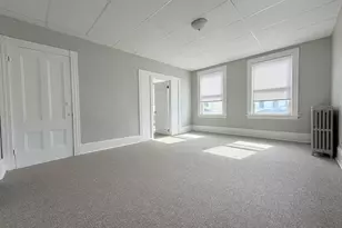 16 Howe St, Lewiston, ME 04240 - Photo 73