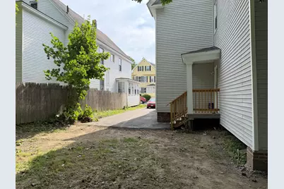 16 Howe Street, Lewiston, ME 04240 - Photo 15