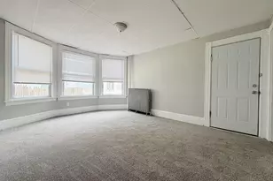 16 Howe St, Lewiston, ME 04240 - Photo 19