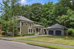 35 Longfellow Ave, Brunswick, ME 04011 - Photo 5