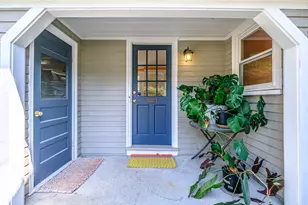 8 White Birch Ln, Portland, ME 04103 - Photo 3