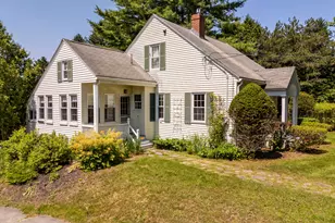 208 Falmouth Rd, Falmouth, ME 04105 - Photo 3