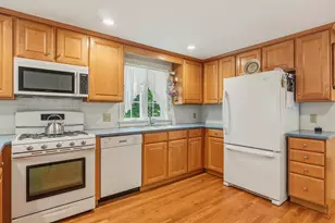 6 Silver Ridge Dr, York, ME 03909 - Photo 17