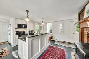 28 Pleasant St, Waldoboro, ME 04572 - Photo 7