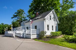 75 Elm St, Camden, ME 04843 - Photo 3