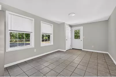 25 Matthews Avenue, Vassalboro, ME 04989 - Photo 9