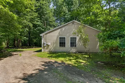 25 Matthews Avenue, Vassalboro, ME 04989 - Photo 31