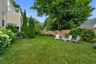 19 Mountain St, Camden, ME 04843 - Photo 103