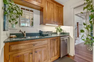 19 Mountain St, Camden, ME 04843 - Photo 63