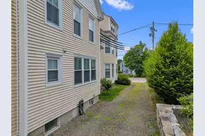 19 Mountain Street, Camden, ME 04843 - Photo 11