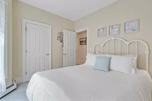 19 Mountain St, Camden, ME 04843 - Photo 27