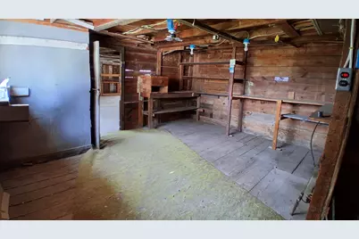 380 Clinton Avenue, Winslow, ME 04901 - Photo 49
