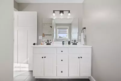 1197 Western Avenue, Hampden, ME 04444 - Photo 23