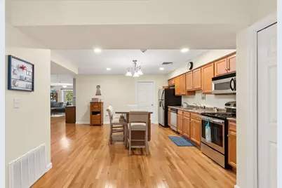 170 East Grand Avenue #1, Old Orchard Beach, ME 04064 - Photo 5