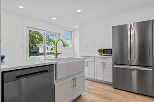 16 Eastern Ave, Boothbay Harbor, ME 04538 - Photo 7