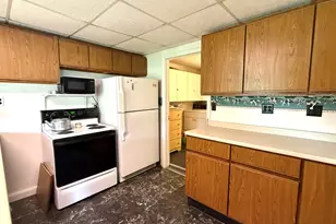 69 Liberty St, Dexter, ME 04930 - Photo 15