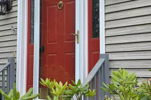137 Barlen St, Farmington, ME 04938 - Photo 1
