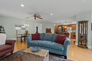 330 Main St, Cumberland, ME 04021 - Photo 13