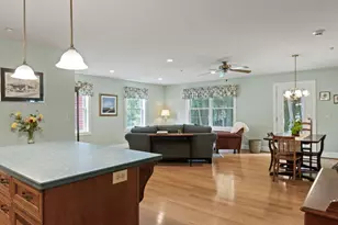 330 Main St, Cumberland, ME 04021 - Photo 21