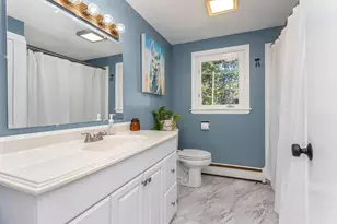 43 Bates St, Yarmouth, ME 04096 - Photo 15