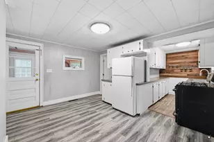66 High St, Paris, ME 04281 - Photo 3