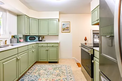 21 Vernon Road, Cape Elizabeth, ME 04107 - Photo 3