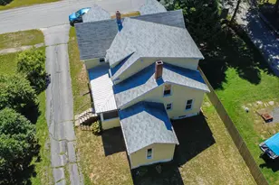 11 Prospect St, Waterville, ME 04901 - Photo 3